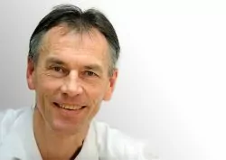  Д-р Харальд Бозотта