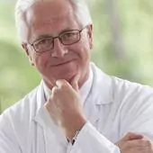 Доктор Эдуард Махейнер