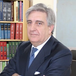 Доктор Антонио Алона