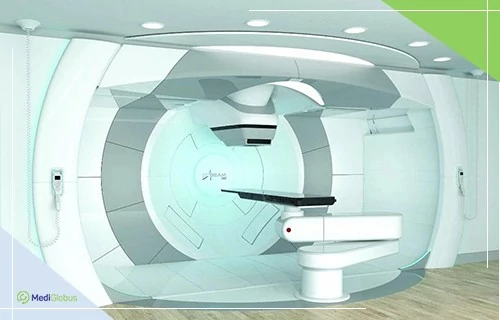 Протонная терапия в лечении рака легких Зал протонной терапии с установкой ProBeam